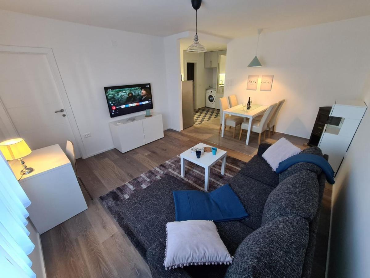Apartman Lana Карловац Экстерьер фото