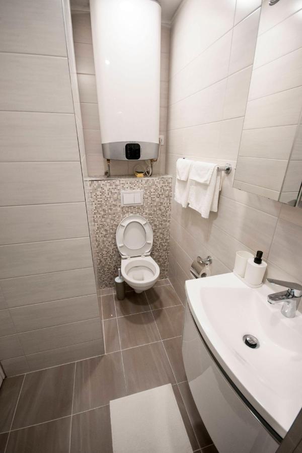Apartman Lana Карловац Экстерьер фото