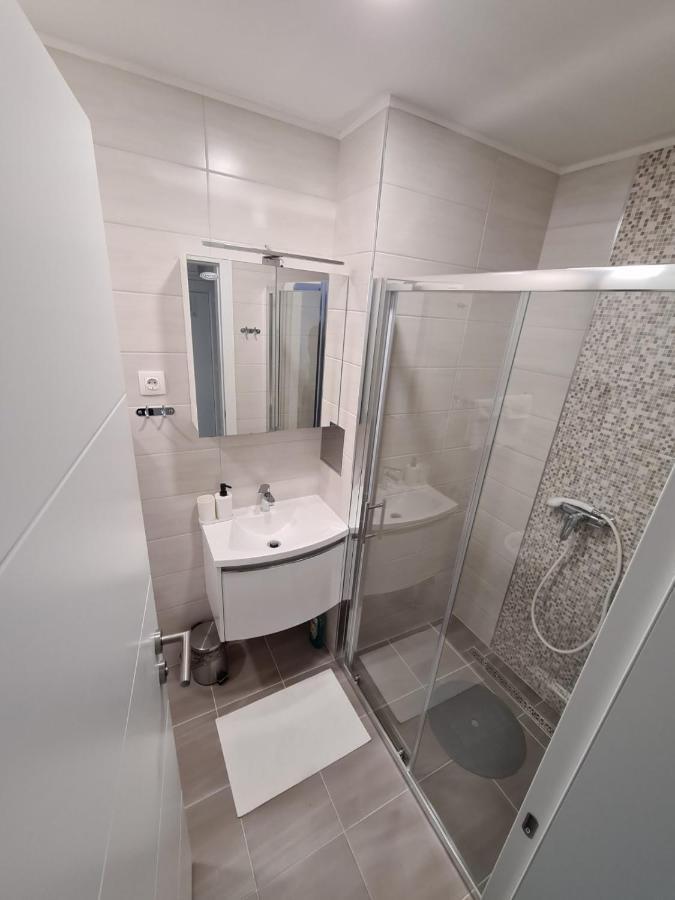 Apartman Lana Карловац Экстерьер фото